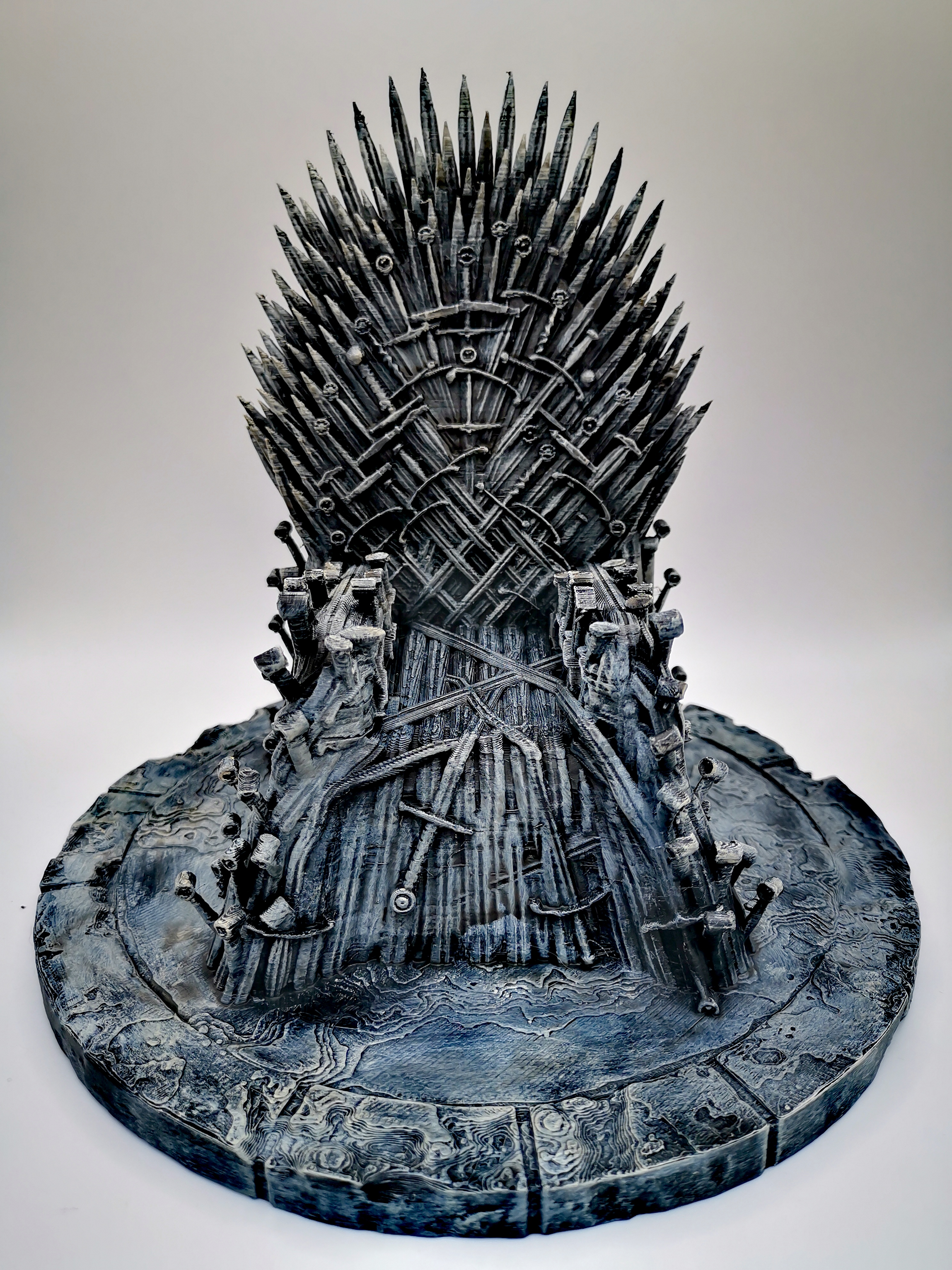 Trone de fer
