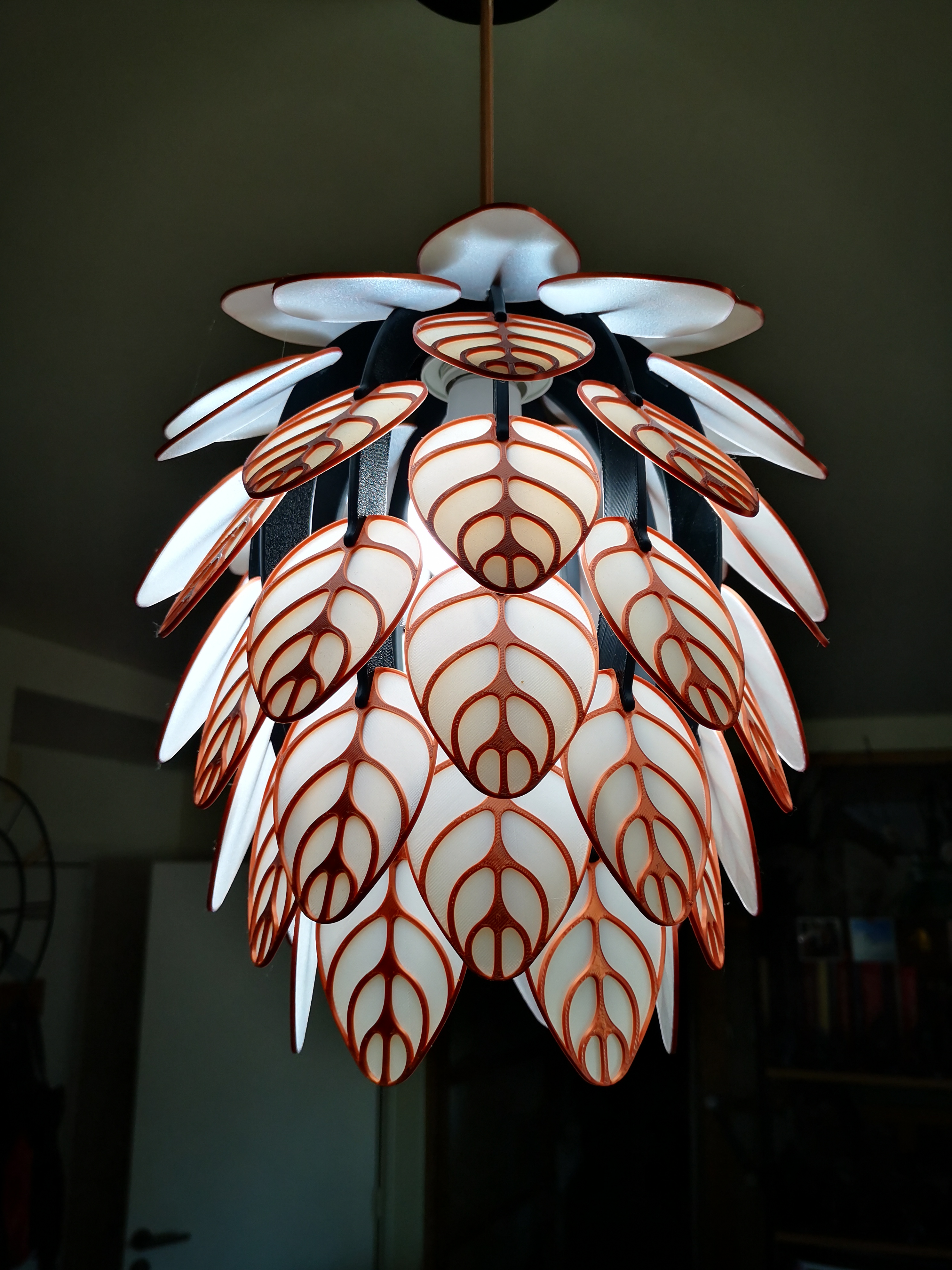 Plafonnier à feuilles