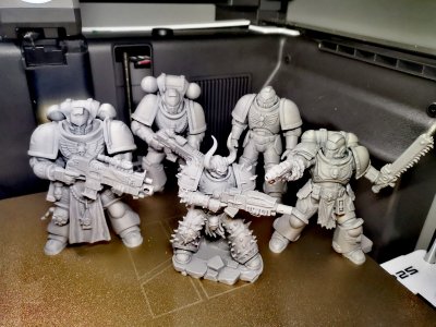 Space Marines (Warhammer)