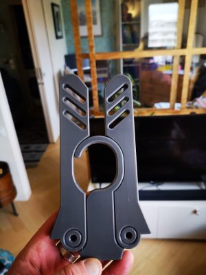 Cintre pliable